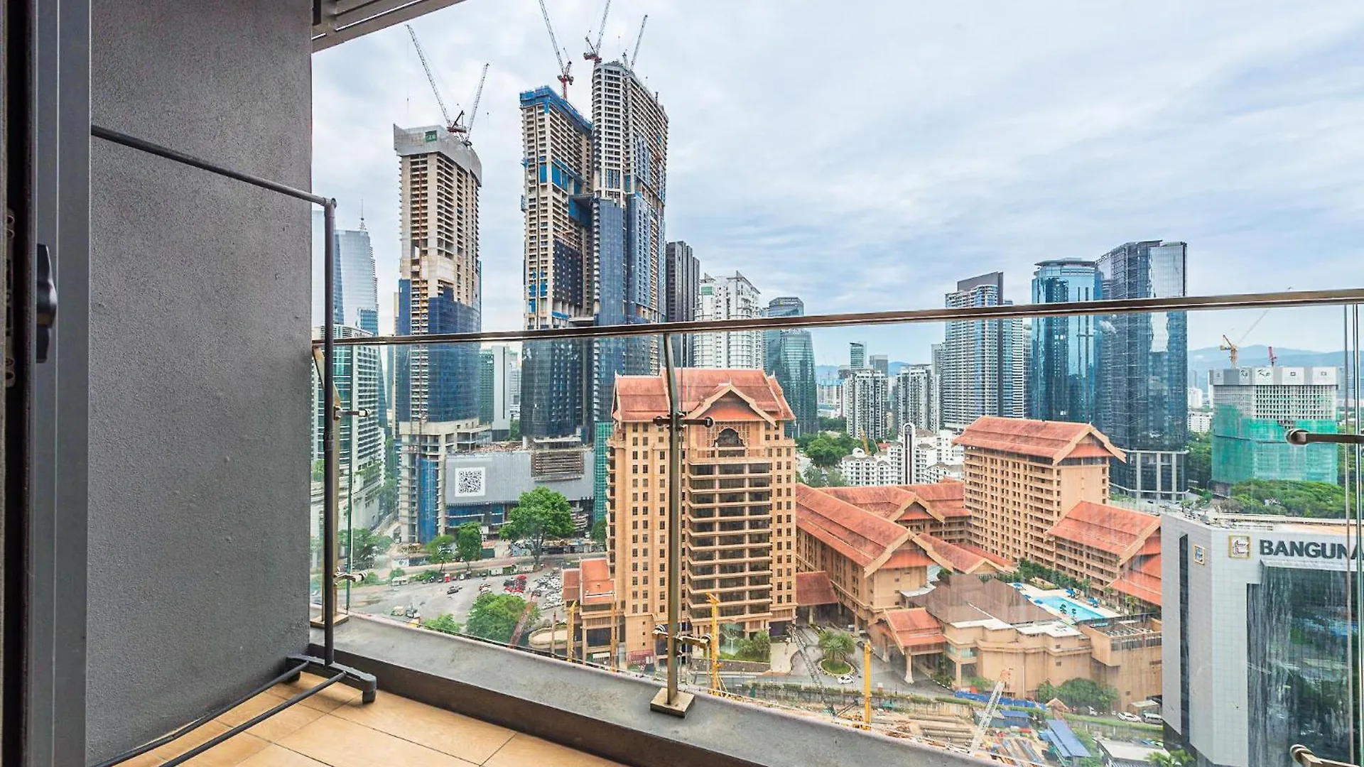 Dorsett 1 Min To Trx Pavilion 257 Kuala Lumpur Apartment